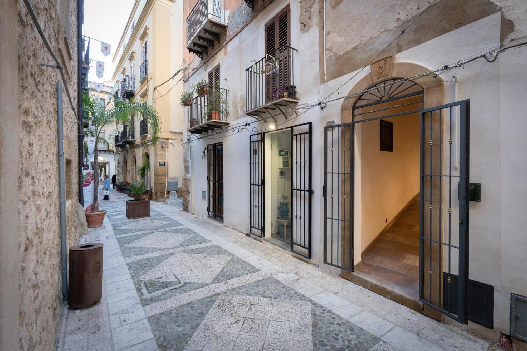 Sofi' Center Rooms Sciacca Exterior photo