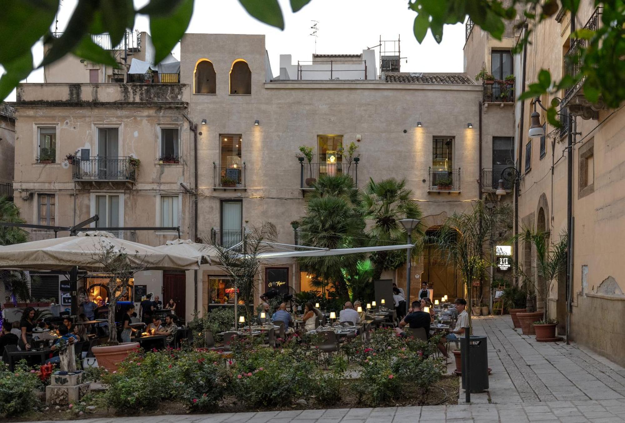 Sofi' Center Rooms Sciacca Exterior photo